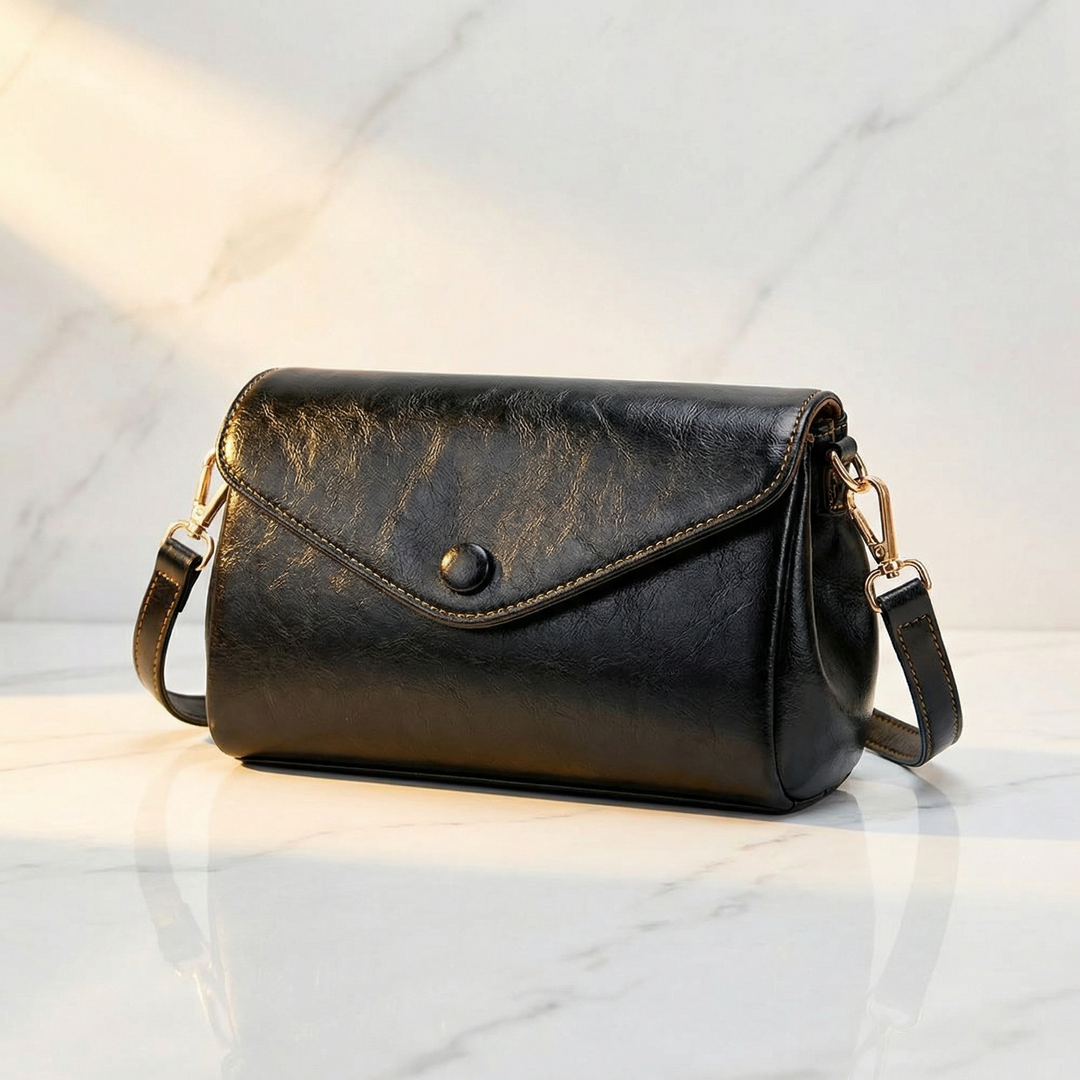 Calessa™ – Compact Crossbody for Everyday Essentials