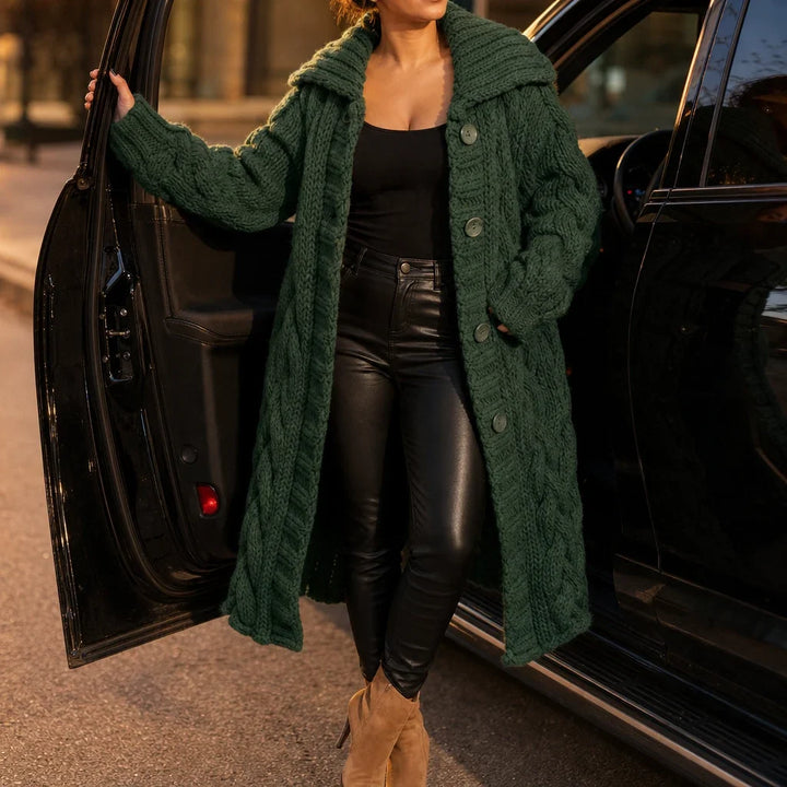 Cable & Clover – Chunky Cable-Knit Oversized Cardigan