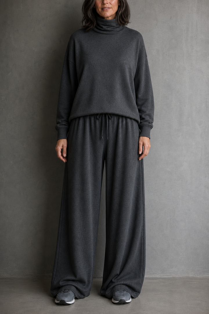 Wearbella – Turtleneck Top And Wide-Leg Pants Set