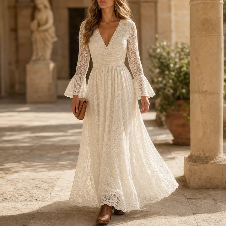 Florenza – Scalloped V-Neck Ruched Waist Lace Maxi Dress