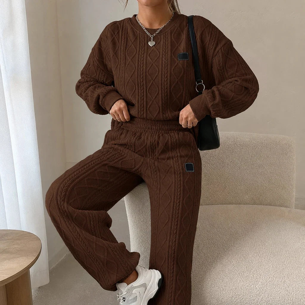 Cable & Co. – Cable-Knit Sweater And Trouser Set