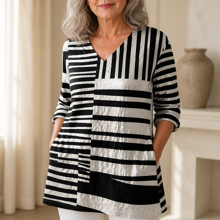 Vivelle – Bold Print V-Neck Pocket Tunic