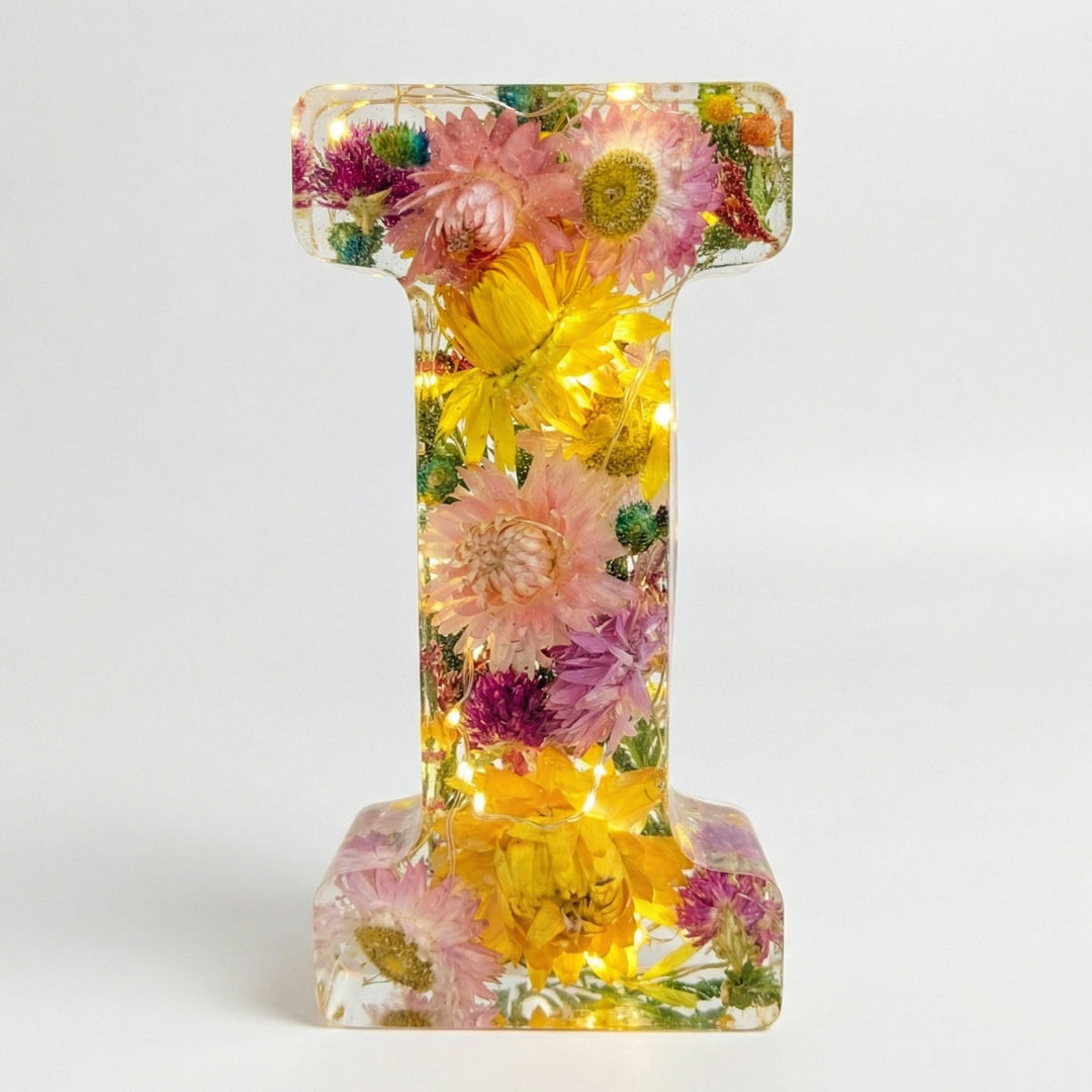 Florenza™ – Personalized Floral Resin Letter Light