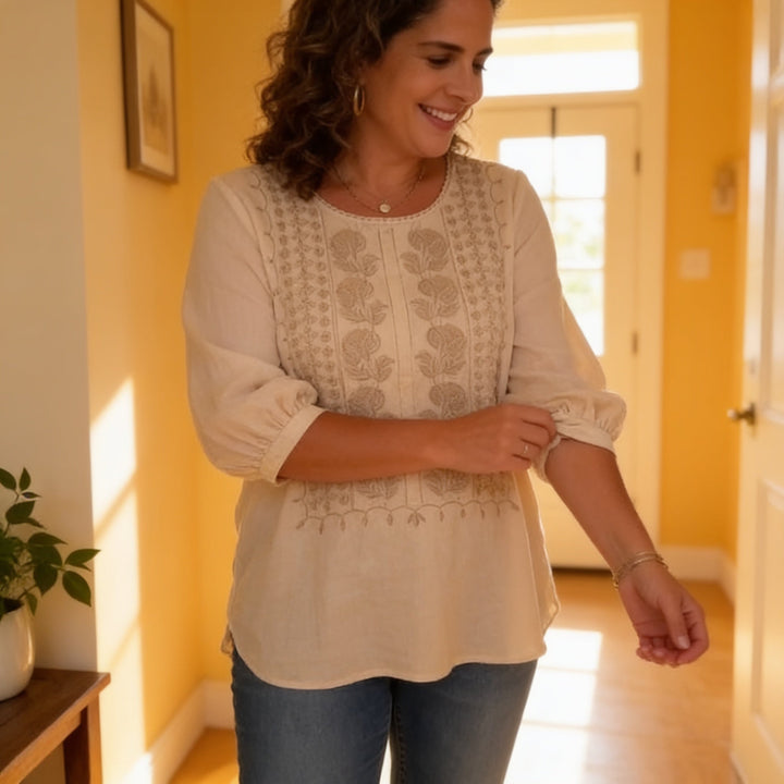 Airlume – Embroidered-look Short-Sleeve Top