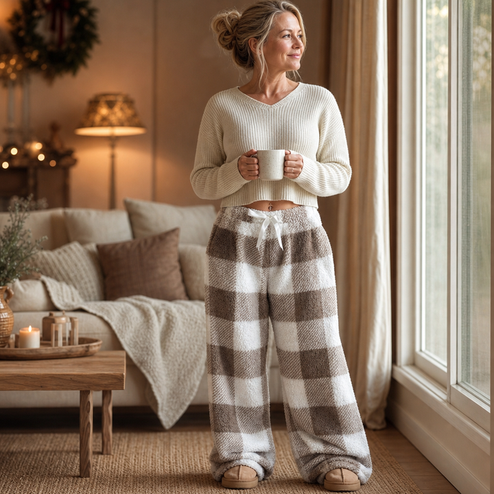 Plaidly – High-Waisted Plush Plaid Wide-Leg Lounge Pants