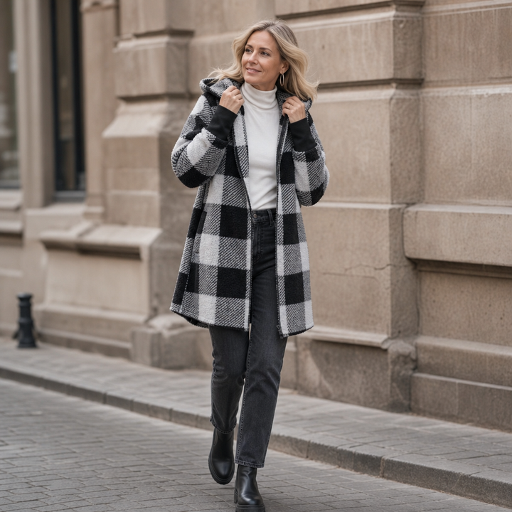 Plaidelle – Oversized Plaid Hooded Fleece-Look Cardigan