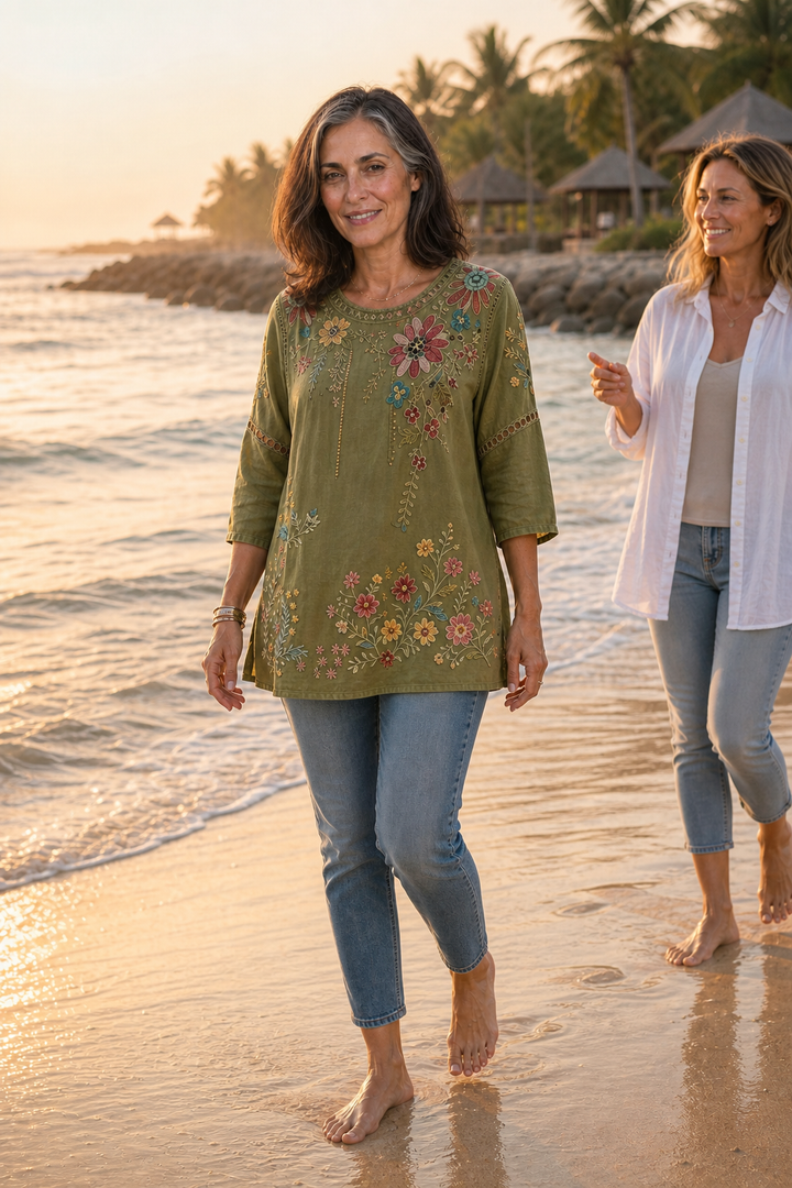 Vellamore – Floral Print Three-Quarter Sleeve Tunic Top