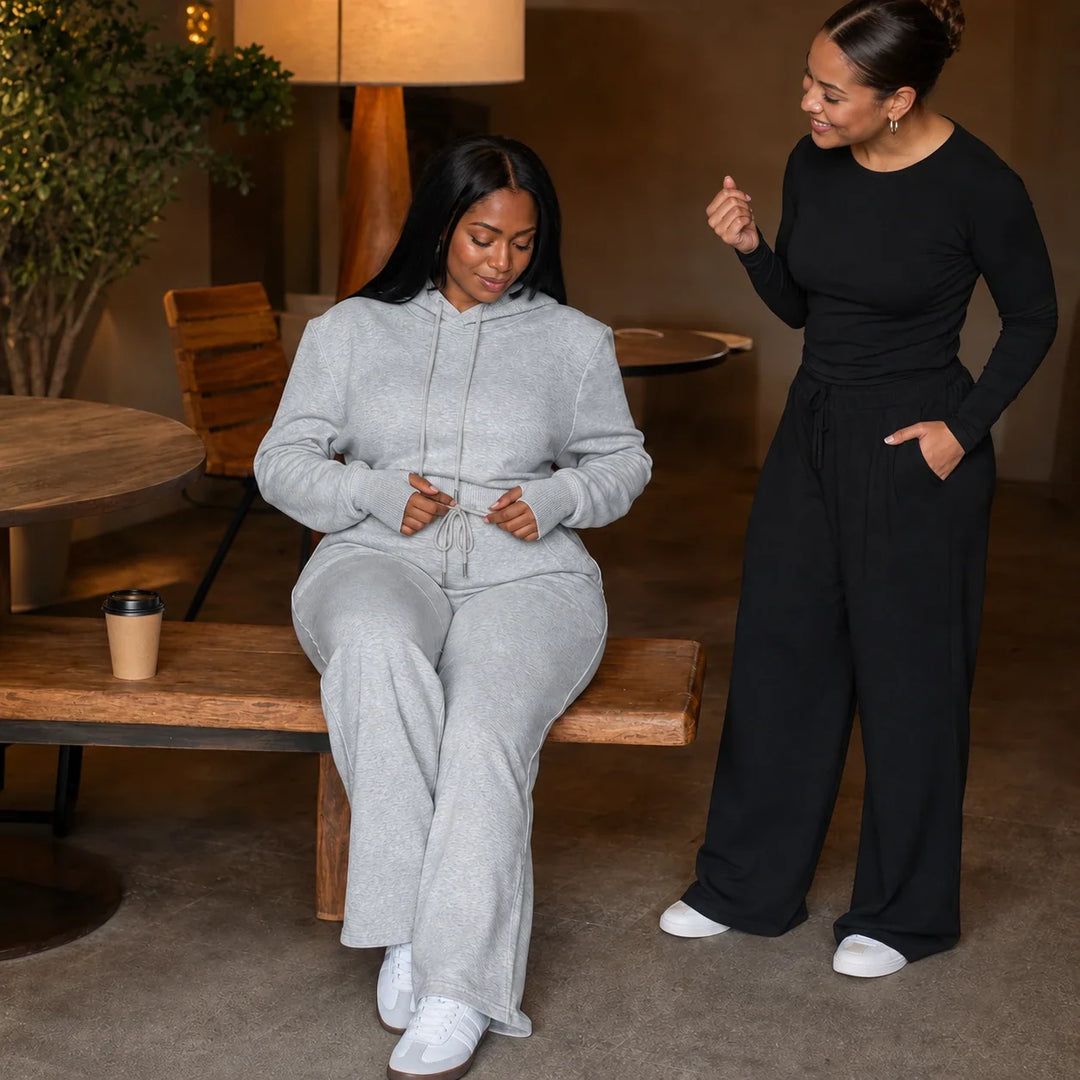 Easewear – Cropped Hoodie And Wide-Leg Sweatpants Set