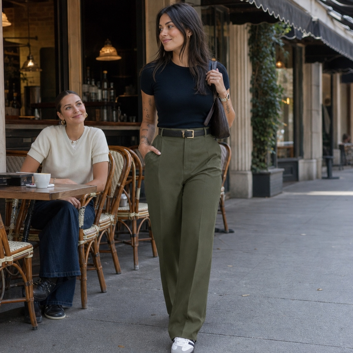 Wearbella – High-Waisted Wide-Leg Trousers