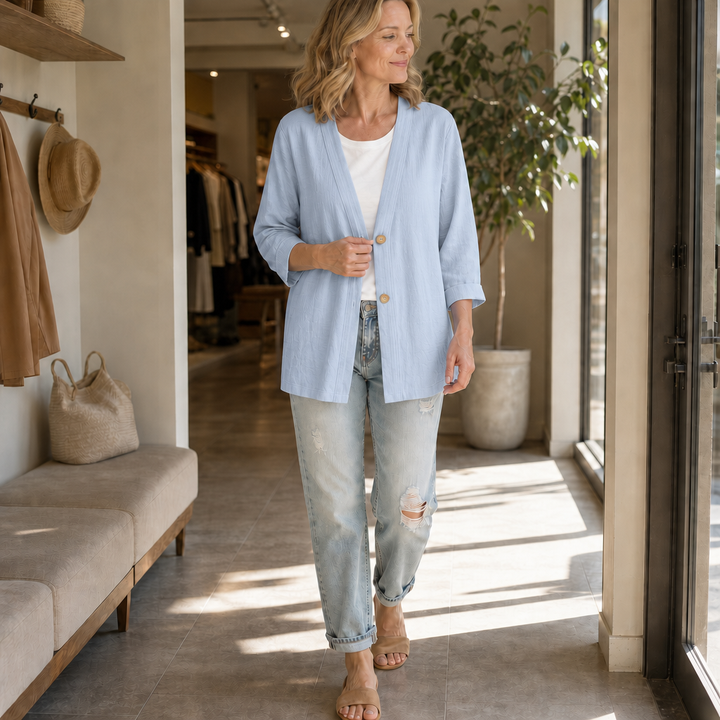 Drapelle – Breathable Knit V-Neck Cardigan
