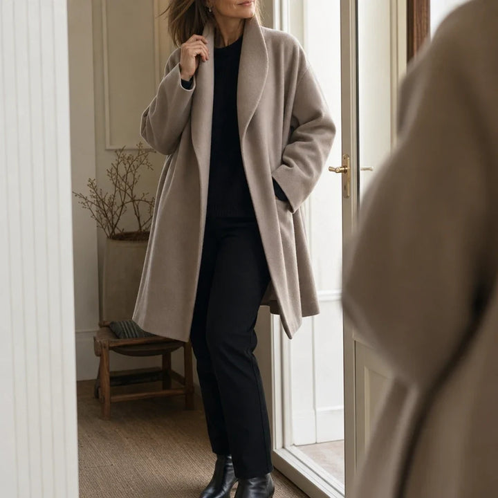 Adelyn – Oversized Taupe Long-Sleeve Coat