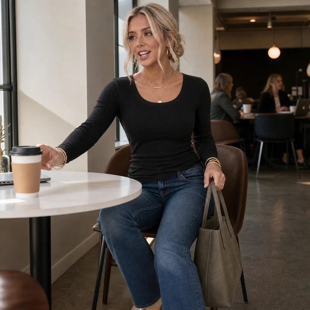 Velora – Ribbed Square-Neck Long-Sleeve Top