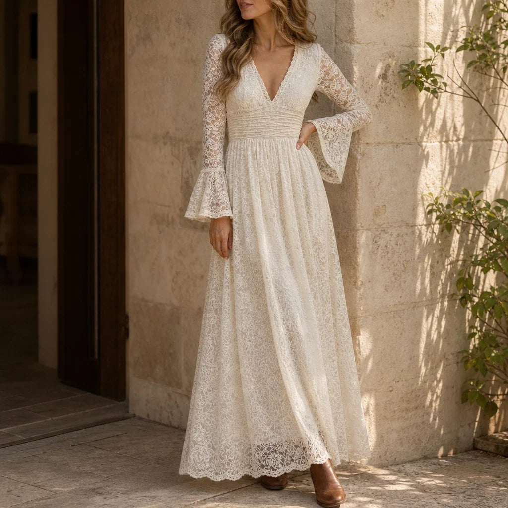 Florenza – Scalloped V-Neck Ruched Waist Lace Maxi Dress
