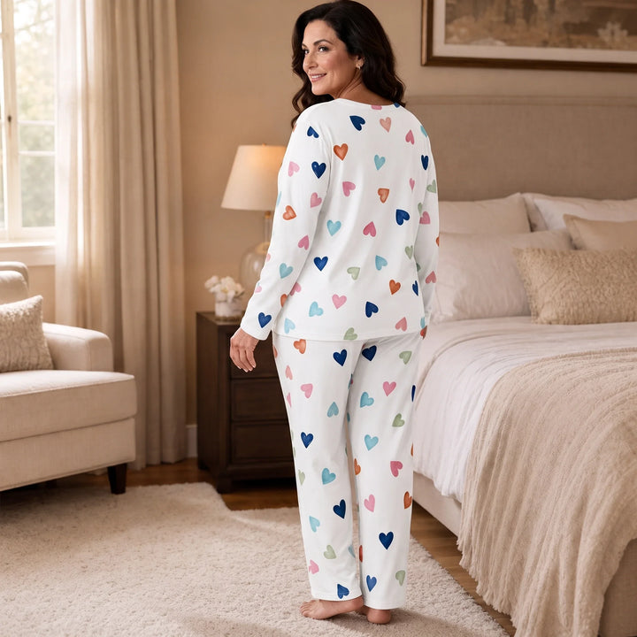 Heartrest – Long-Sleeved Heart-Print Pajama Set