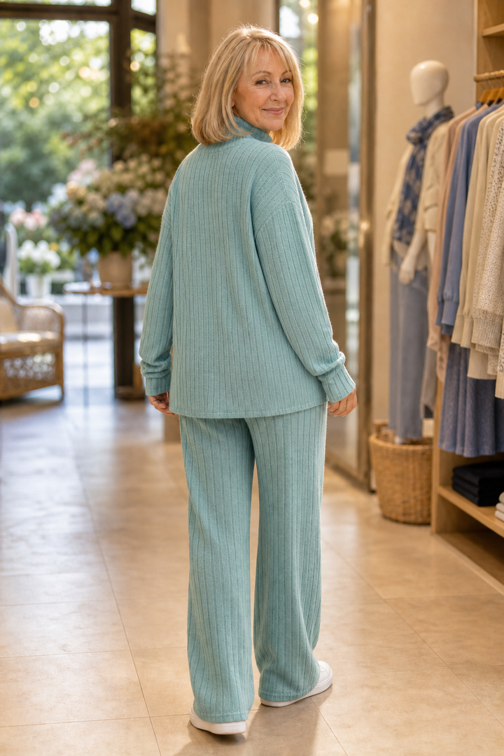 Veluna – Ribbed Knit Two-Piece Sweater Set