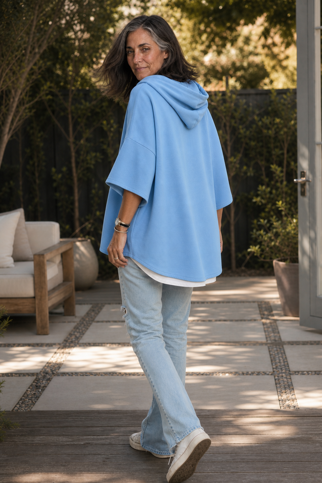 Wearbella – Wide-Sleeve Oversized Drape Hoodie