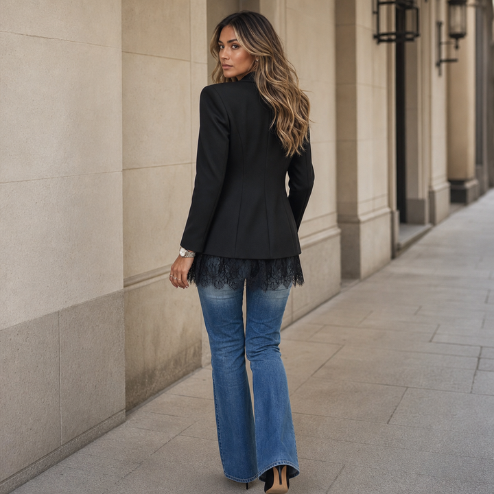 Lacewell – Fitted Eyelash-Lace Hem Blazer