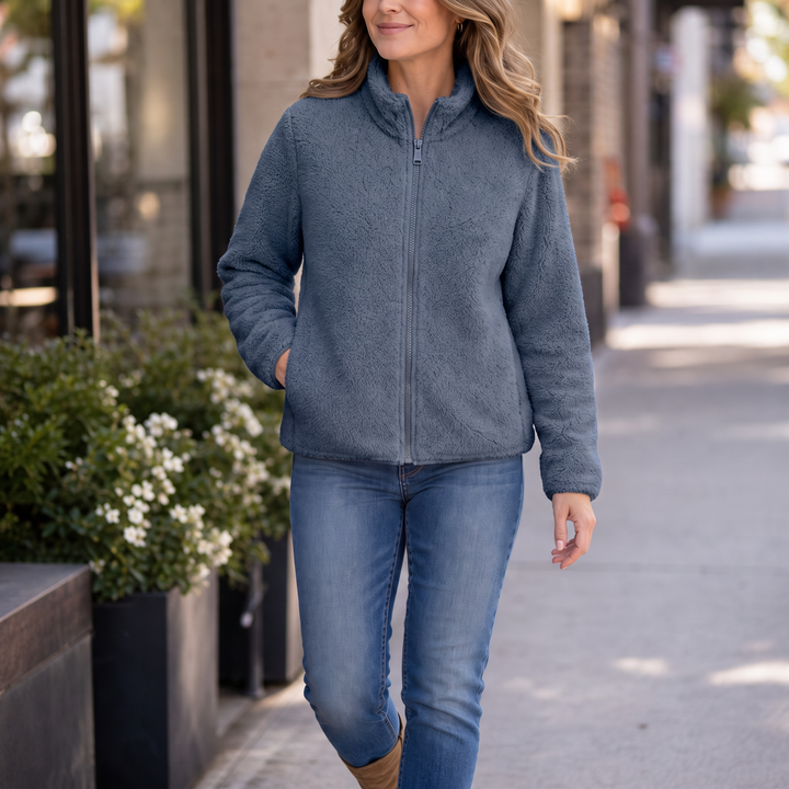 Velora – Plush Fleece Stand-Collar Jacket