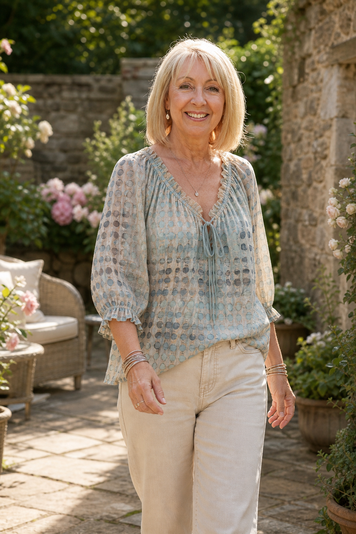 Vivelyn – Tie-Neck Ruffled Boho Print Blouse