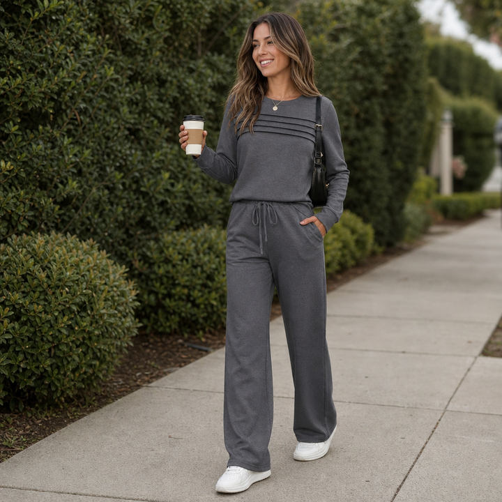 Wearbella – Pleated Crew Neck Drawstring Waist Lounge Set