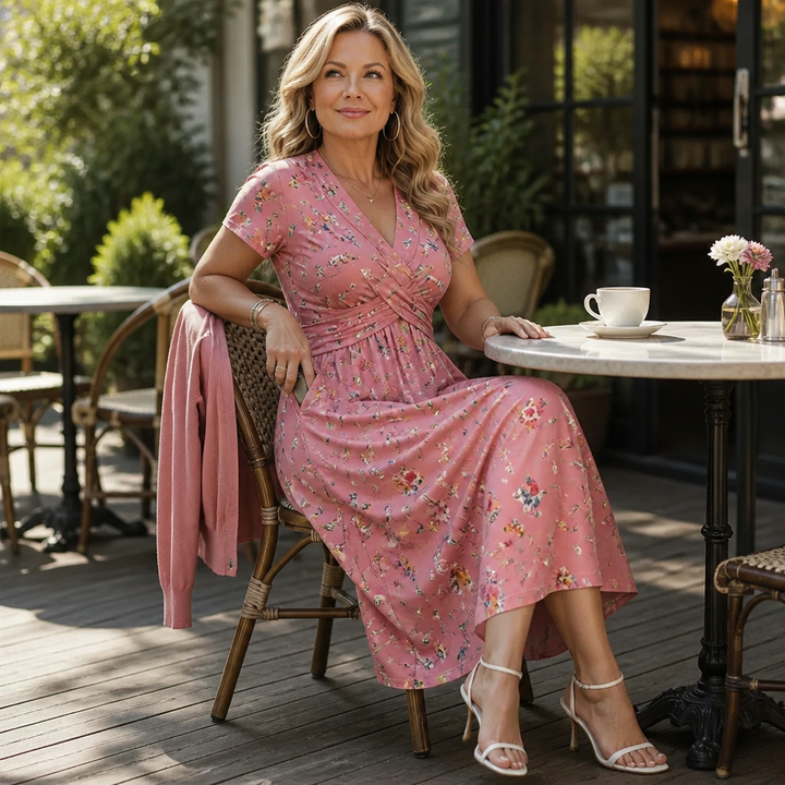 Curvella – The Wrap Dress That Finally Sits Right On A Curve