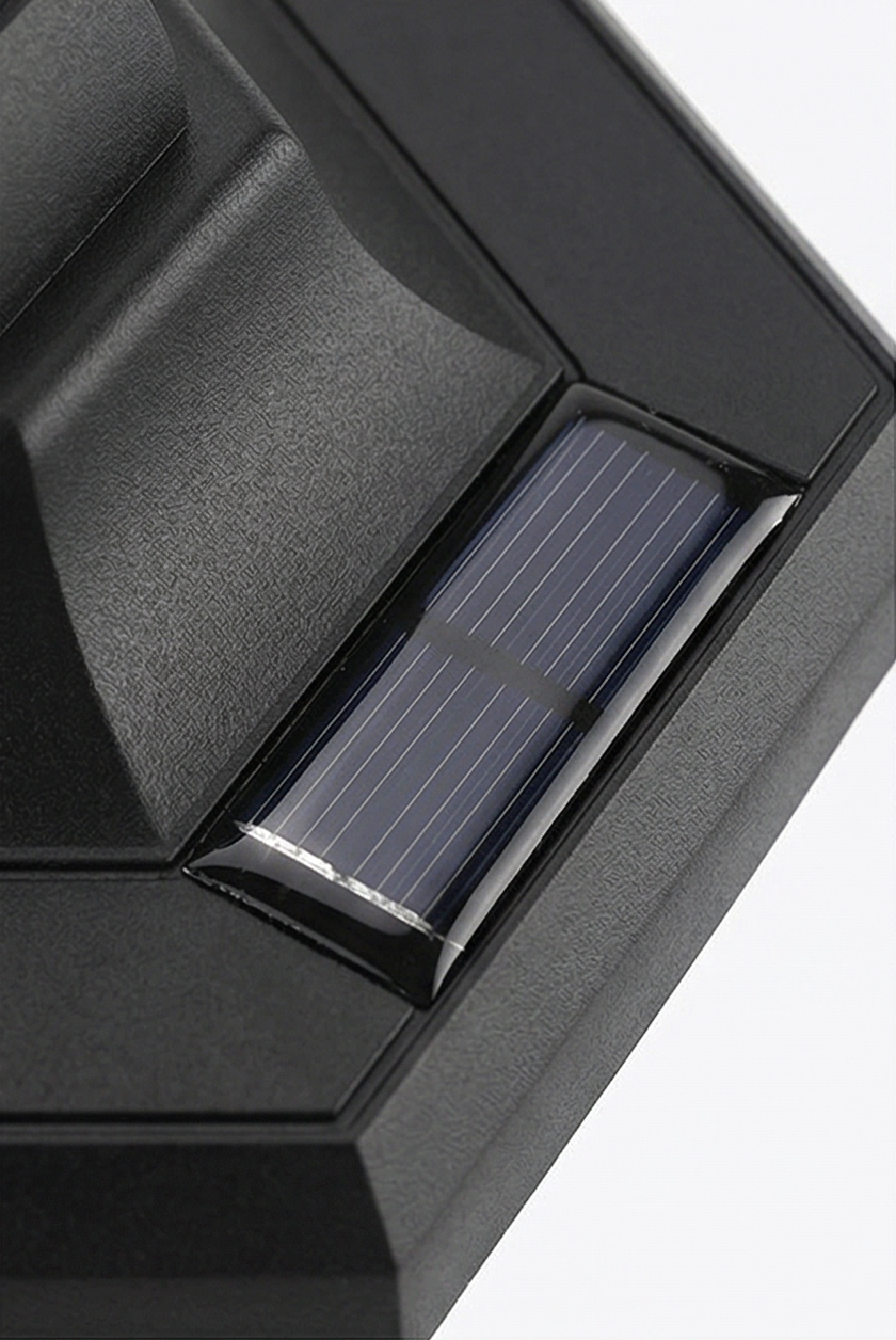 Lumivera™ – Vintage Hexagonal Solar Garden Light