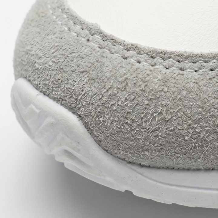 LunaWalk™ - Lightweight Retro Stripe Walking Sneakers