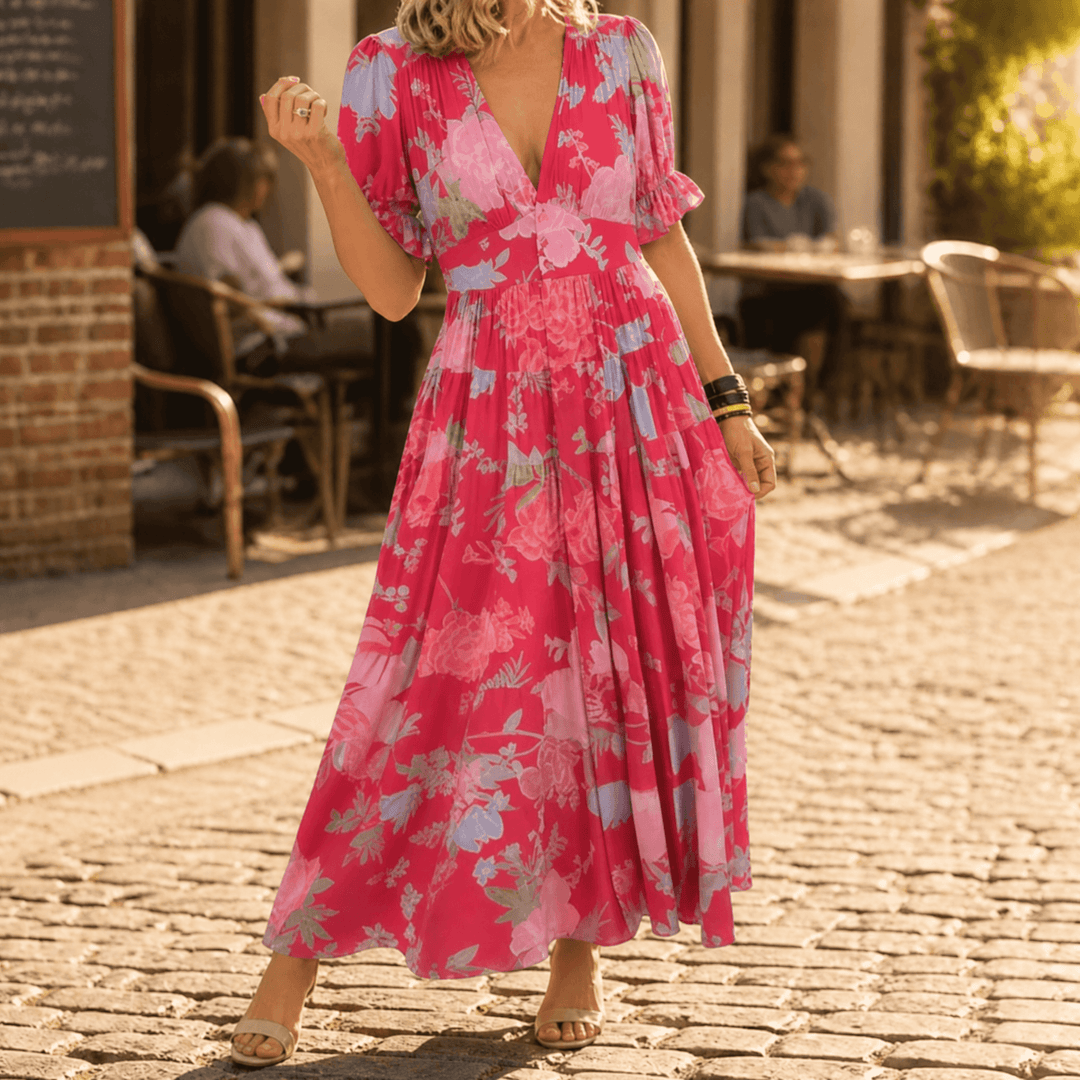 Minelda – Flowing Floral Maxi Dress