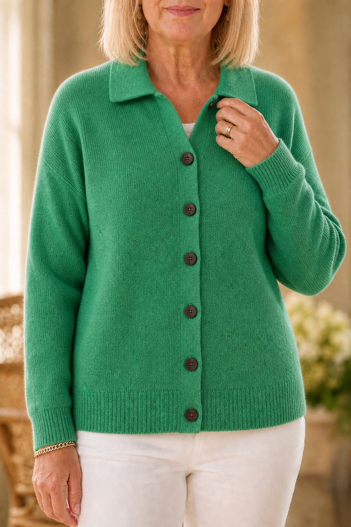 Softshirt – Knit Collared Button-Down Cardigan