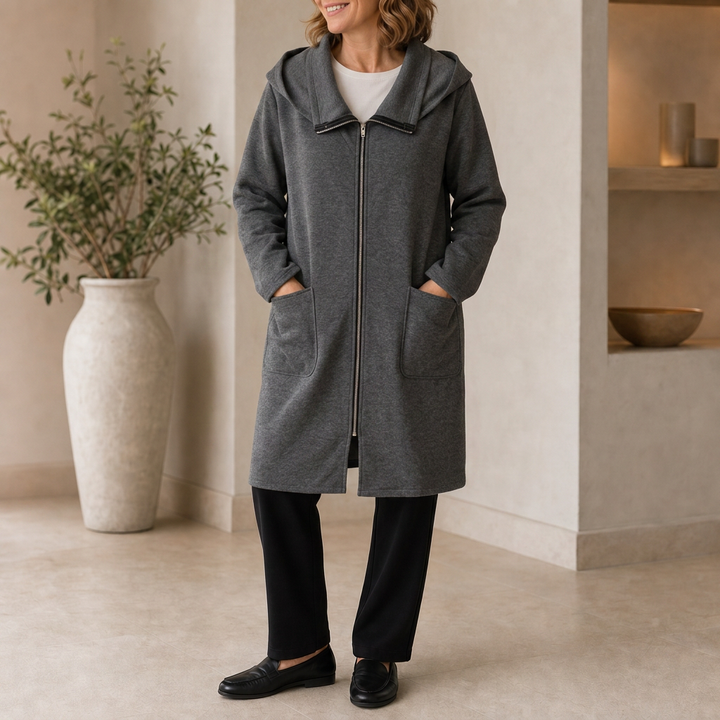 Wearbella – Crushable Packable Hooded Travel Jacket