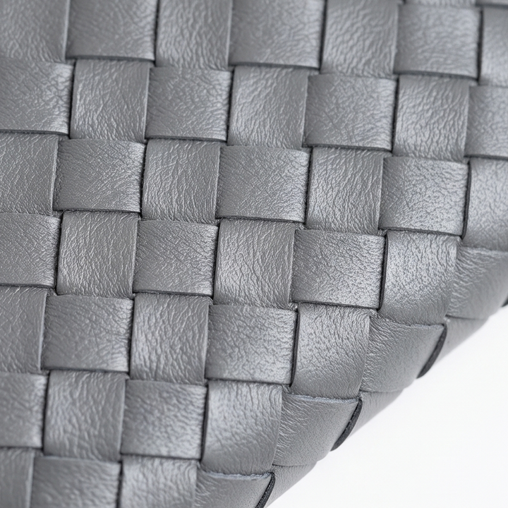 Tessara™ – Woven Lambskin Card Wallet
