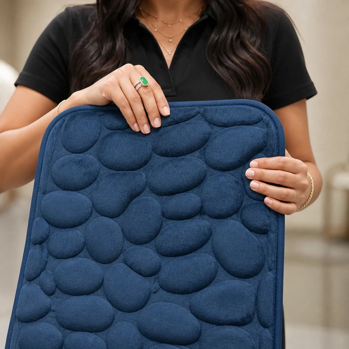 PebbleNest – Pebble-Textured Memory Foam Bath Mat