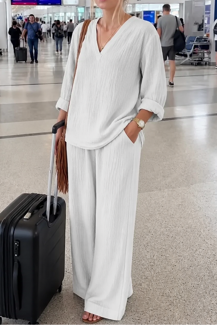 Wearbella – V-Neck Top And Wide-Leg Pant Set
