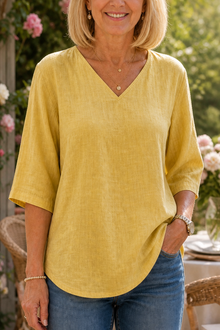 Easa – V-Neck Relaxed-Fit Three-Quarter Sleeve Blouse