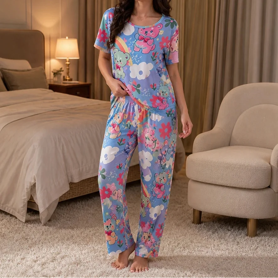 Heartrest – Long-Sleeved Heart-Print Pajama Set