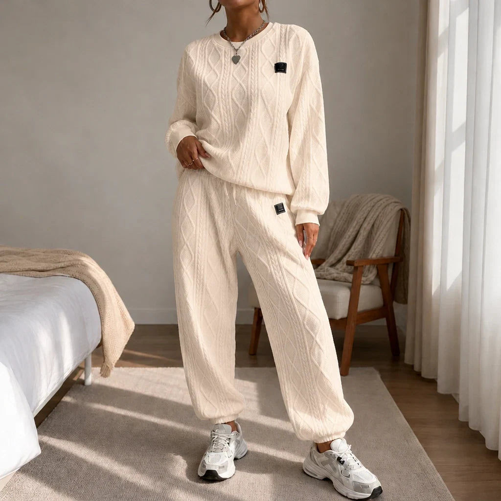 Cablea – Cable-Knit Sweater And Jogger Set