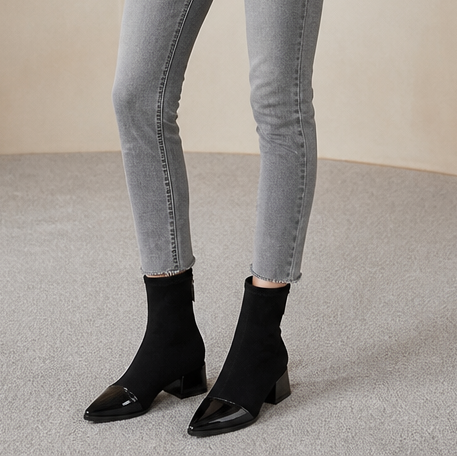 Solvera – Pointed-Toe Chunky Heel Ankle Boots