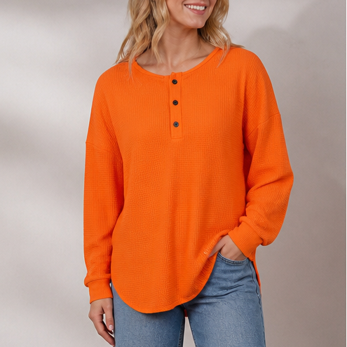 Warmwich – The Waffle Henley That Never Looks Thrown On