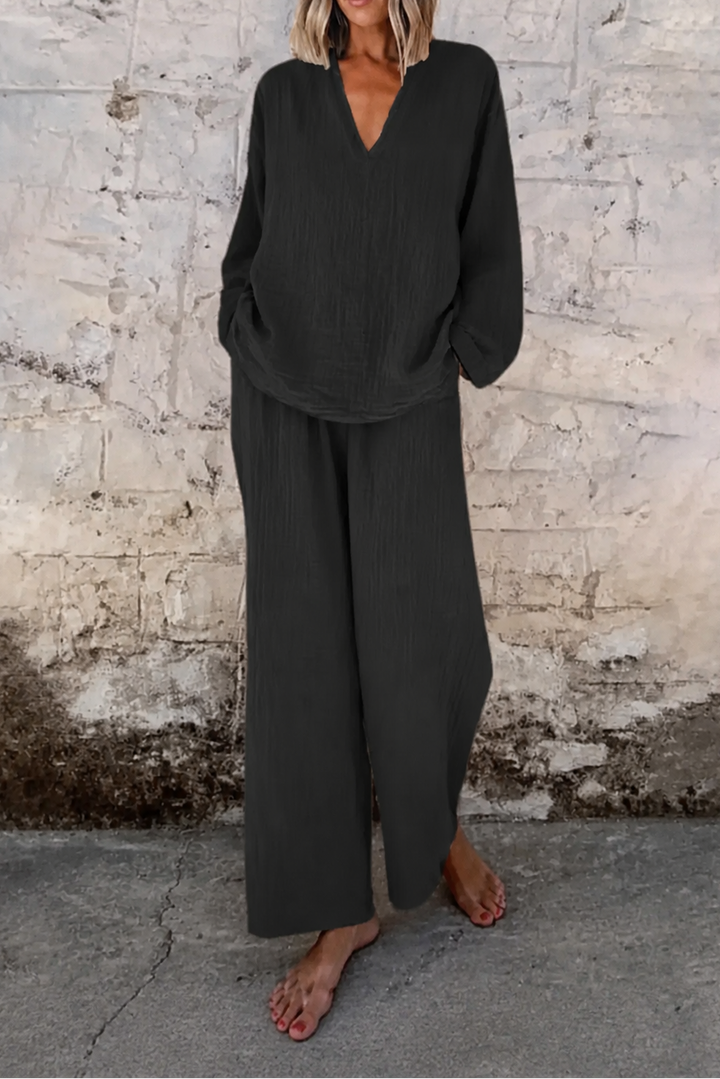 Wearbella – V-Neck Top And Wide-Leg Pant Set