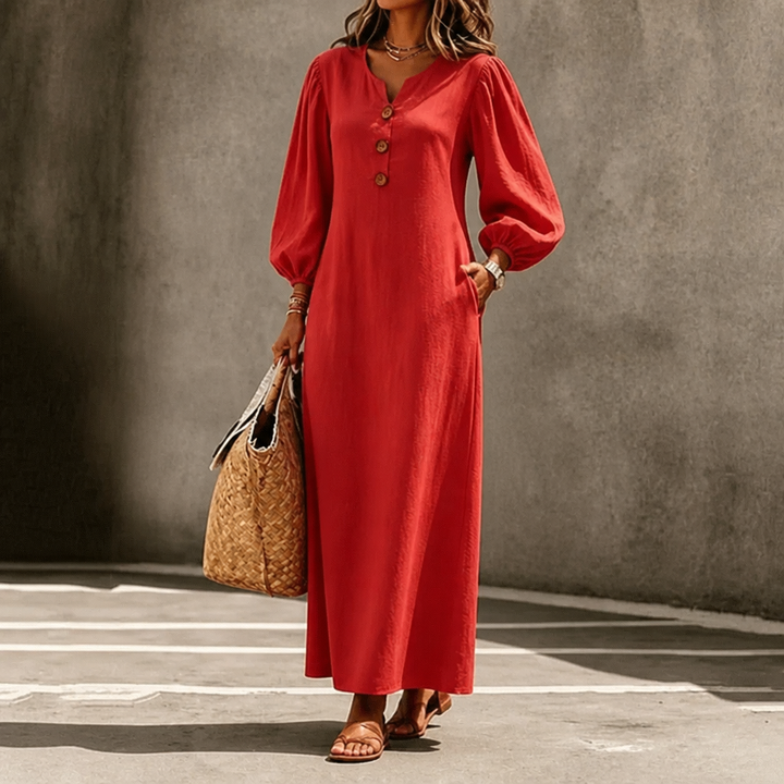 Everdrape – The Maxi Dress That Moves, Not Clings
