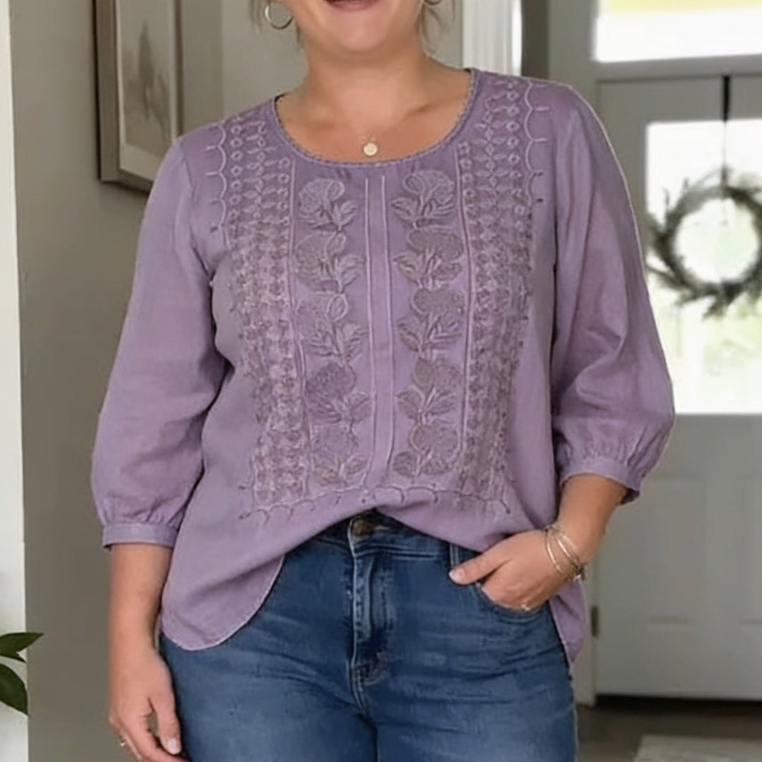 Airlume – Embroidered-look Short-Sleeve Top
