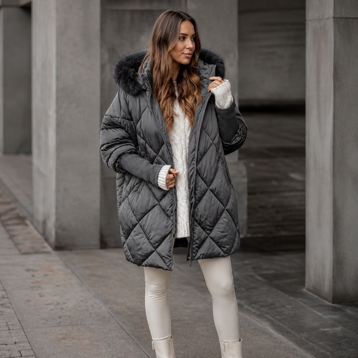 Wovella – Oversized Faux-Fur Hood Quilted Parka