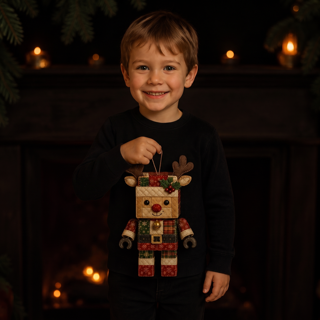 Patchtrim – No-Sew Patchwork Santa Ornament Kit
