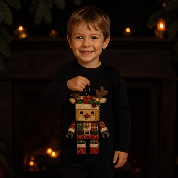 Patchtrim – No-Sew Patchwork Santa Ornament Kit