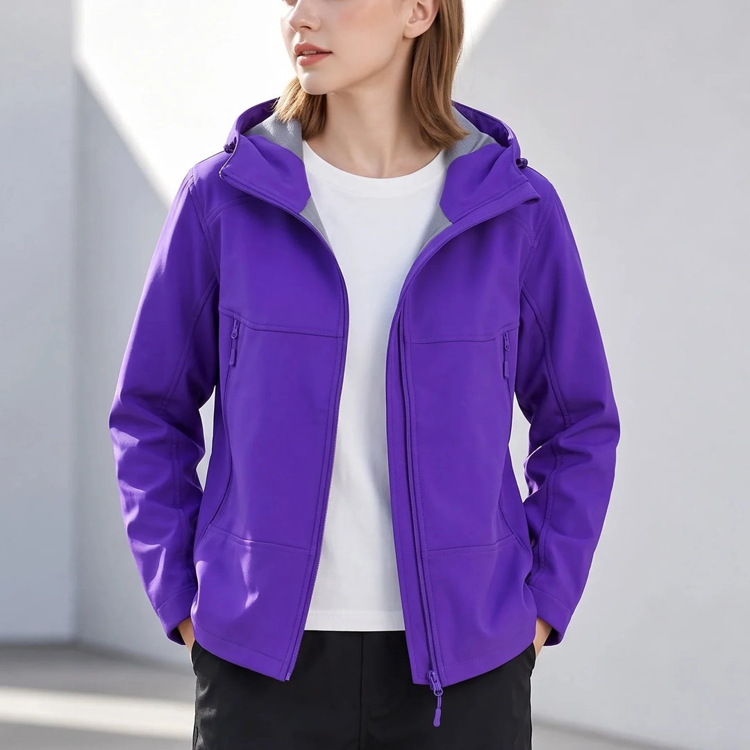 Trailform – Water-Repellent Hooded Softshell Jacket