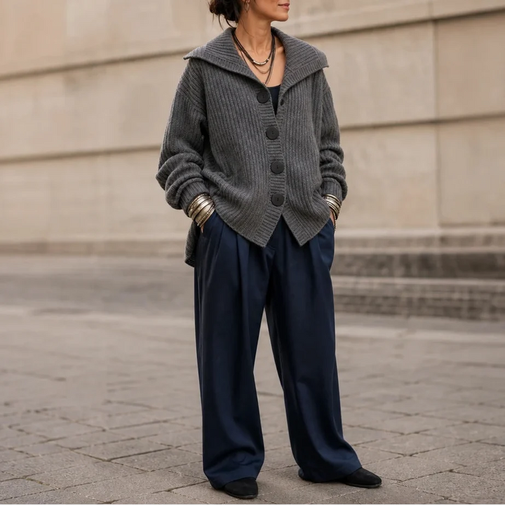 Cordella – Ribbed Button-Front Shirt