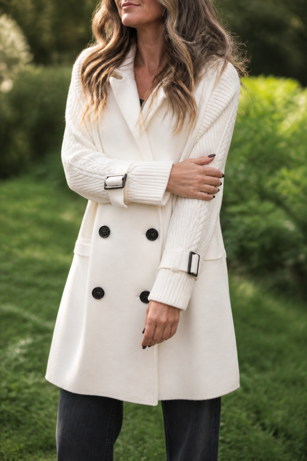 Isola – Cable-Knit Sleeve Double-Breasted Longline Coat