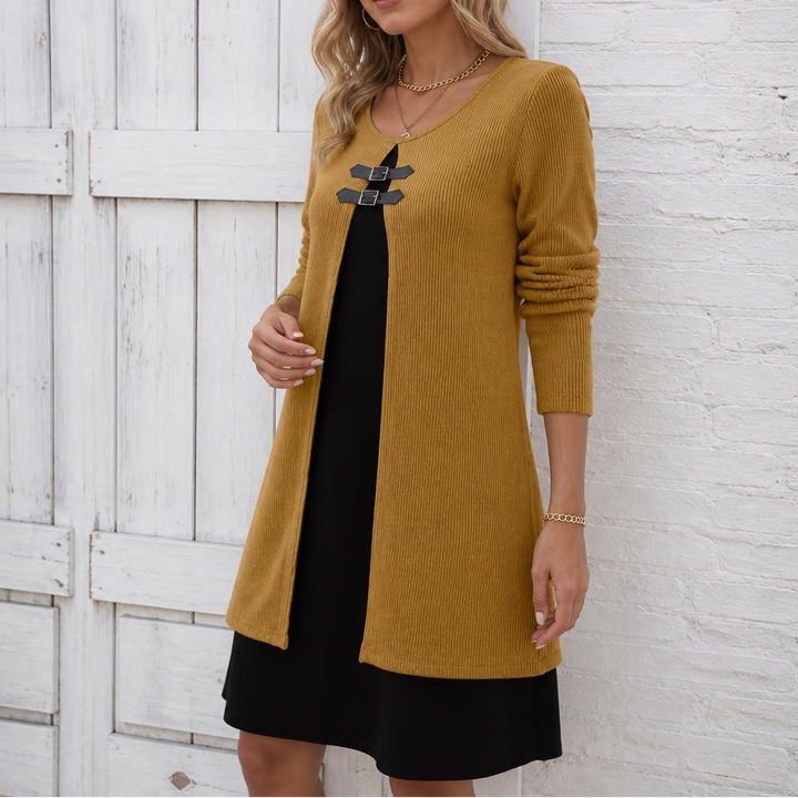Duetta – Faux Two-Piece Buckle-Accent Ribbed A-Line Dress