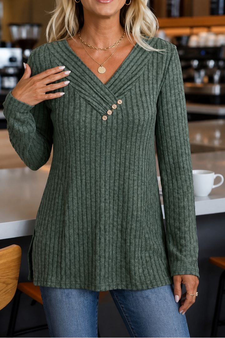 Marlowe & Rib – Ribbed V-Neck Button-Detail Sweater