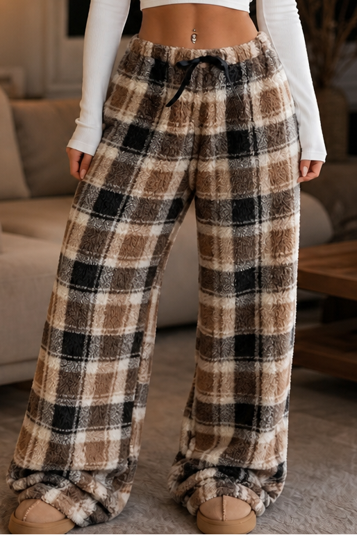 Plaidly – High-Waisted Plush Plaid Wide-Leg Lounge Pants
